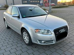 Silber Gebraucht 2005 Audi A4 Limousine | 2.890 € (Fairer Preis)