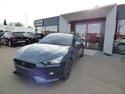 Grau Gebraucht 2024 Cupra Leon VZ Limousine | 31.770 € (Superpreis)