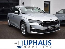 Silber (brilliantsilber metallic) Neu 2025 Skoda Octavia Selection Kombi | 26.990 € (Fairer Preis)