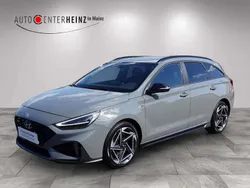 Shadow grey / sol Gebraucht 2024 Hyundai i30 N Line Kombi | 28.900 € (Fairer Preis)