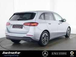 Lack hightechsilber Gebraucht 2025 Mercedes B180 Progressive Van / Kleinbus | 31.450 € (Guter Preis)