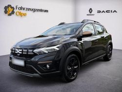Schwarz Gebraucht 2024 Dacia Sandero Extreme Kleinwagen | 17.990 €
