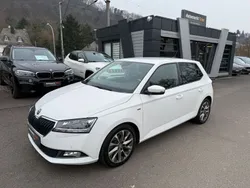 Weiß Gebraucht 2021 Skoda Fabia Clever Limousine | 12.899 € (Etwas zu teuer)