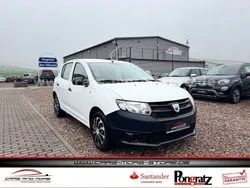 Weiß Gebraucht 2014 Dacia Sandero Essentiel Kleinwagen | 4.590 € (Fairer Preis)