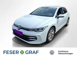Pure white Gebraucht 2025 VW Golf VIII Life Limousine | 22.940 € (Superpreis)