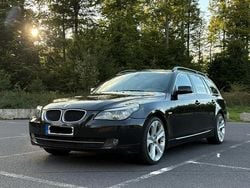 Schwarz Gebraucht 2007 BMW 520 Sport Line Kombi | 3.799 € (Fairer Preis)