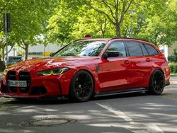 Rot Gebraucht 2024 BMW M3 Performance Kombi | 93.590 € (Etwas zu teuer)
