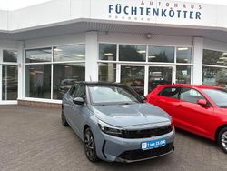 Grau Gebraucht 2024 Opel Corsa Limousine | 17.850 € (Fairer Preis)