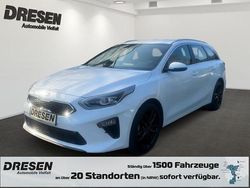 Weiß Gebraucht 2021 Kia Ceed Sportswagon Spirit Kombi | 20.870 € (Fairer Preis)