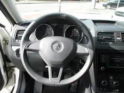 Gebraucht 2017 Skoda Yeti Outdoor Active SUV | 10.790 €
