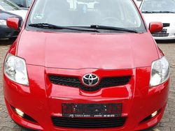 Rot Gebraucht 2007 Toyota Auris Limousine | 2.500 € (Superpreis)
