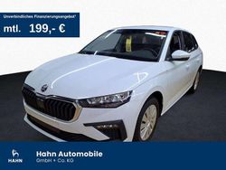 Moonweiss metallic Gebraucht 2025 Skoda Scala Essence Kleinwagen | 21.330 € (Superpreis)