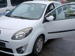 Weiß Gebraucht 2010 Renault Twingo Kleinwagen | 690 € (Superpreis)