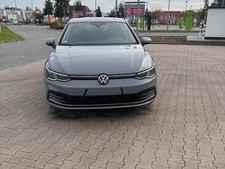 Grau Gebraucht 2024 VW Golf VIII Limousine | 25.999 € (Guter Preis)