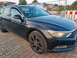 Schwarz Gebraucht 2015 VW Passat Kombi | 11.899 € (Guter Preis)