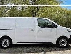 Weiß Gebraucht 2016 Citroën Jumpy Business Class Van / Kleinbus | 9.800 € (Fairer Preis)
