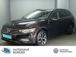 Deep blue perleffekt (metallic) Gebraucht 2022 VW Passat Business Kombi | 26.870 € (Fairer Preis)