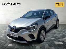 Grau Gebraucht 2024 Renault Captur Equilibre SUV | 18.799 € (Teuer)