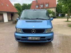 Blau Gebraucht 1997 Mercedes V280 Van / Kleinbus | 7.499 €