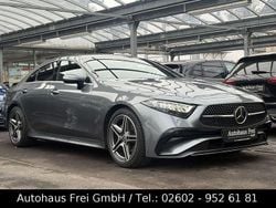 Grau Gebraucht 2022 Mercedes CLS220 AMG Limousine | 43.990 € (Fairer Preis)