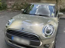 Grün Gebraucht 2019 Mini ONE Kleinwagen | 14.000 € (Fairer Preis)