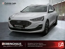 Weiß Gebraucht 2022 Ford Focus Titanium Kombi | 18.990 € (Guter Preis)