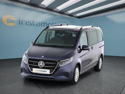 Blau Gebraucht 2024 Mercedes V250 Van / Kleinbus | 63.149 € (Superpreis)