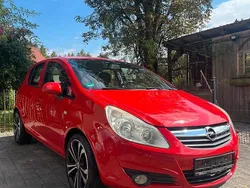 Rot Gebraucht 2010 Opel Corsa Limousine | 3.499 € (Etwas zu teuer)