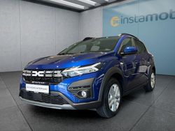 Blau Gebraucht 2024 Dacia Sandero Stepway Kleinwagen | 17.499 € (Etwas zu teuer)