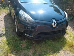 Schwarz Gebraucht 2017 Renault Clio IV Life Limousine | 6.900 € (Fairer Preis)