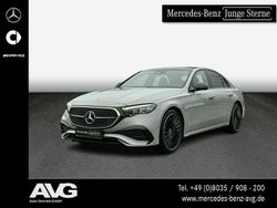 Grau Gebraucht 2024 Mercedes E220 AMG Limousine | 56.800 €