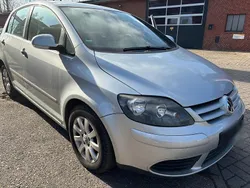 Grau Gebraucht 2006 VW Golf V Kleinwagen | 1.799 € (Superpreis)