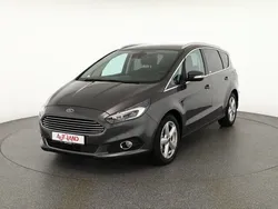 Grau Gebraucht 2016 Ford S-MAX S Van / Kleinbus | 21.990 € (Teuer)