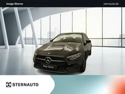 Unilack nachtschwarz Gebraucht 2023 Mercedes A200 Advanced Plus Limousine | 28.380 € (Fairer Preis)