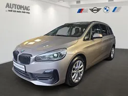 Kaschmirsilber Gebraucht 2022 BMW 220 Van / Kleinbus | 27.990 € (Fairer Preis)