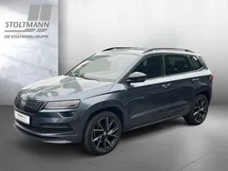 Grau Gebraucht 2020 Skoda Karoq SportLine SUV | 29.490 € (Etwas zu teuer)