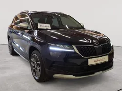 Blackmagic perleffekt Gebraucht 2020 Skoda Karoq SUV | 19.790 € (Fairer Preis)