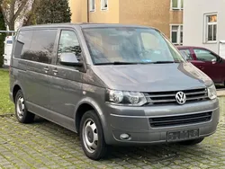 Grau Gebraucht 2013 VW T5 Van | 19.999 € (Fairer Preis)