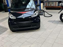 Schwarz Gebraucht 2011 Smart ForTwo Coupé Kleinwagen | 4.000 € (Fairer Preis)