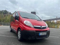 Rot Gebraucht 2014 Opel Vivaro Van / Kleinbus | 7.850 €