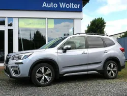 Ice silver (m) Gebraucht 2020 Subaru Forester Platinum SUV | 31.390 € (Teuer)