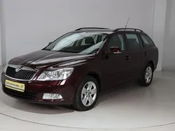 Violett Gebraucht 2010 Skoda Octavia Kombi | 7.990 € (Guter Preis)
