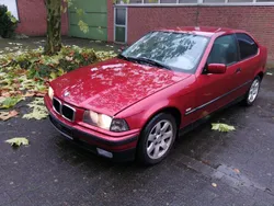 Rot Gebraucht 1999 BMW 316 | 1.700 € (Guter Preis)