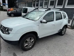 Weiß Gebraucht 2014 Dacia Duster Prestige SUV | 7.900 € (Fairer Preis)