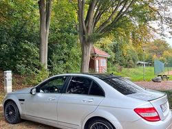 Silber Gebraucht 2008 Mercedes 220 Limousine | 7.000 €