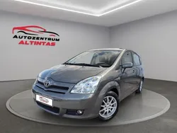 Grau Gebraucht 2007 Toyota Corolla Verso Sol Van / Kleinbus | 4.750 € (Fairer Preis)