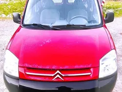Rot Gebraucht 2009 Citroën Berlingo Van / Kleinbus | 2.199 €