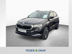 Blackmagicperleffekt Neu 2025 Skoda Karoq Tour SUV | 36.490 € (Fairer Preis)