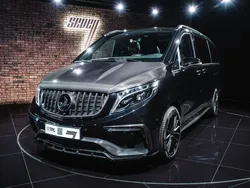 Schwarz Neu 2024 Mercedes V300 Van / Kleinbus | 105.645 € (Superpreis)