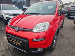 Rot Gebraucht 2019 Fiat Panda 4x4 Wild Kleinwagen | 10.999 € (Fairer Preis)